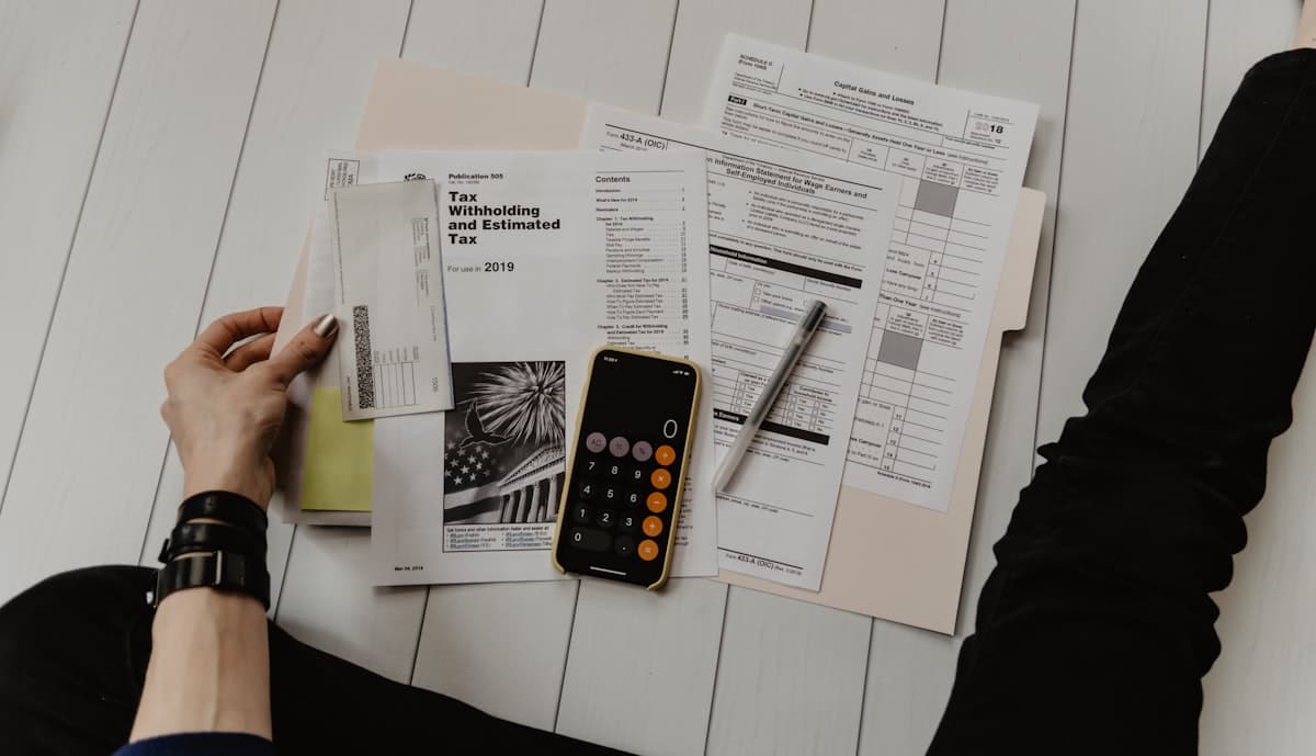 Lifestyle Inflation Anxiety: Why Earning More Is Making You Feel Worse